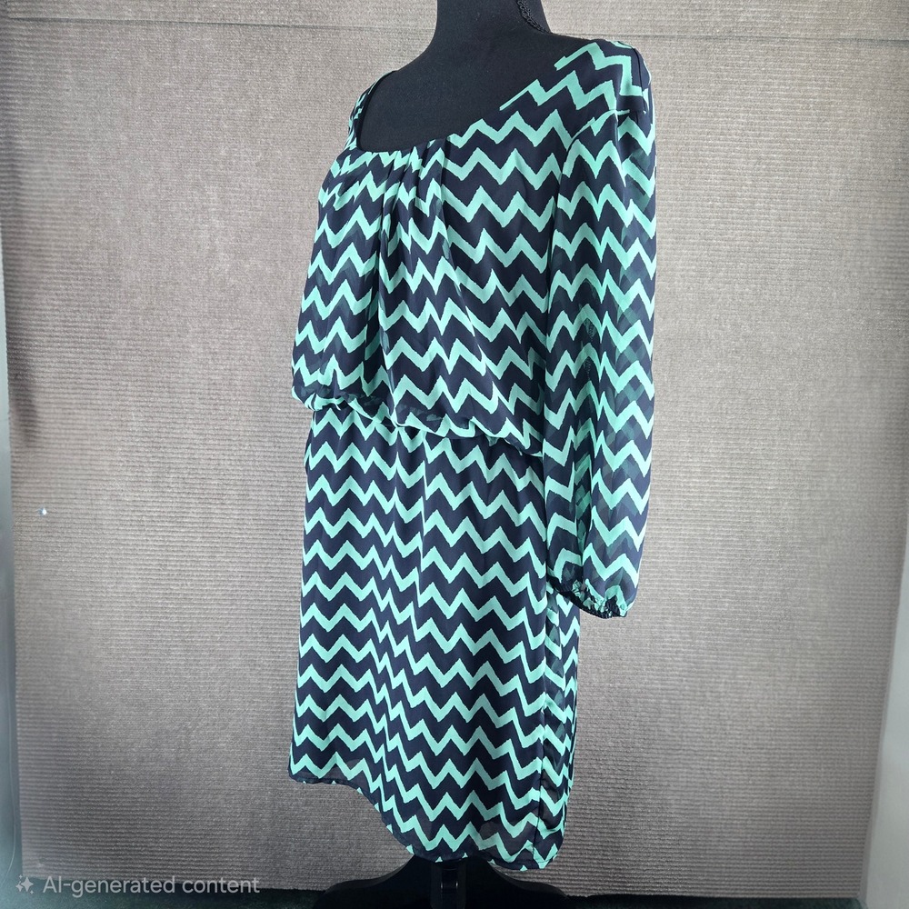 City Triangles Women XL Green Chevron Blouson Long Sleeve Chiffon Mini Dress